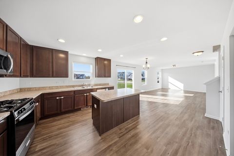 Tiny photo for 949 Hyte Street, Plano, IL 60545 (MLS # 12517591)