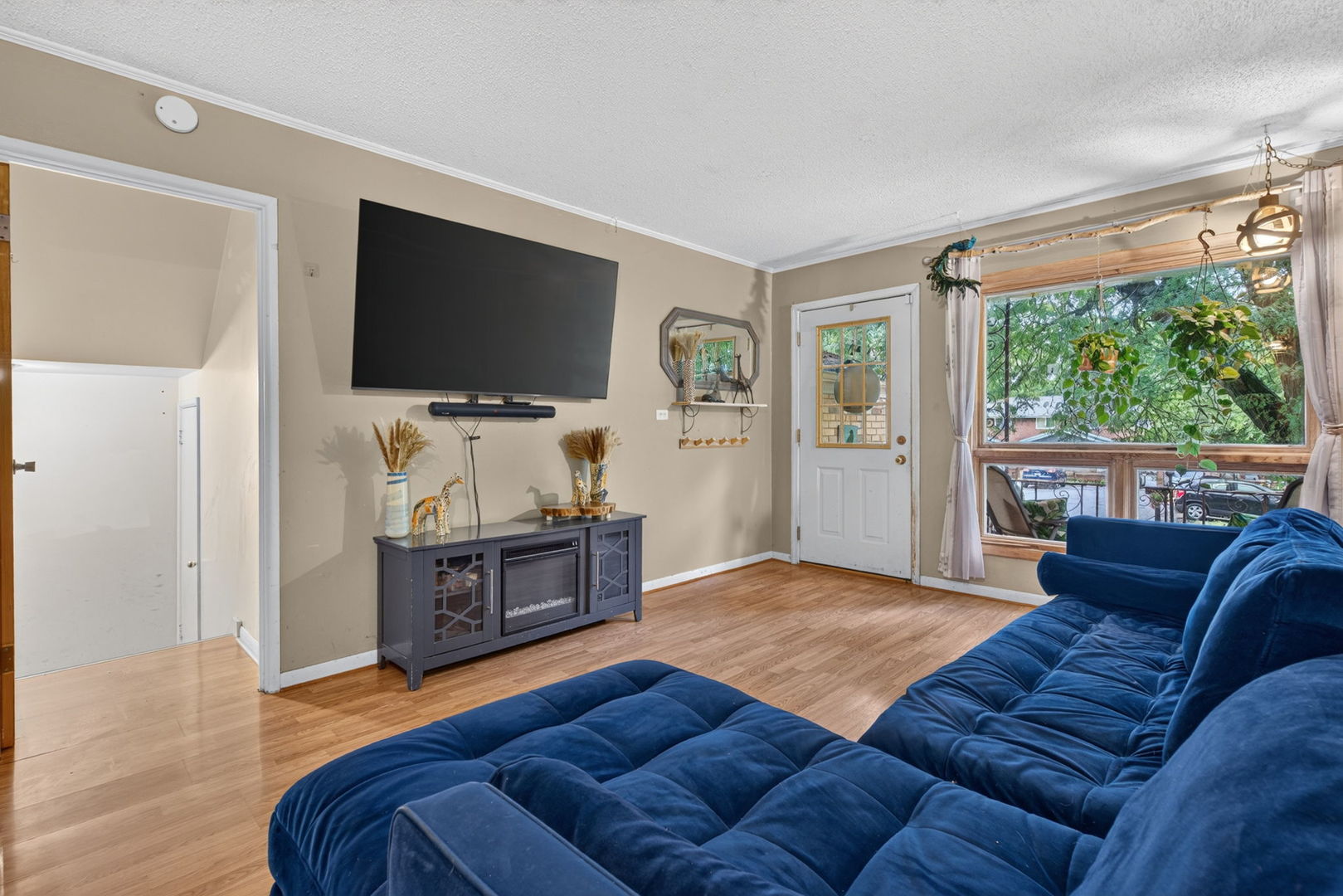 130 Dawn Way