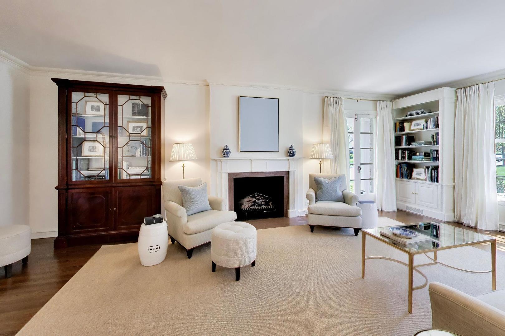 516 E Fairview Street