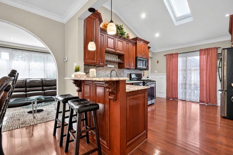 Tiny photo for 7438 Beloit Avenue, Bridgeview, IL 60455 (MLS # 12780105)