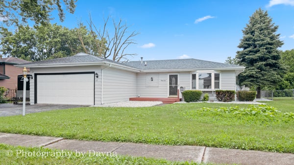 22 EMERY DR, BOURBONNAIS, IL 60914 - Image e45cafeb89ce2a05c67ced14818b6fb1/2108374889