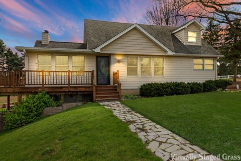 Photo of 34899 N Park Drive, Ingleside, IL 60041 (MLS # 12623678)