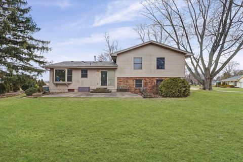 Tiny photo for 3120 Moraine Drive, Champaign, IL 61822 (MLS # 12559073)