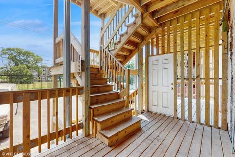 Tiny photo for 5237 S Michigan Avenue #1N, Chicago, IL 60615 (MLS # 12541349)