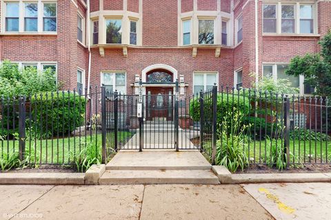 Tiny photo for 5237 S Michigan Avenue #1N, Chicago, IL 60615 (MLS # 12541349)