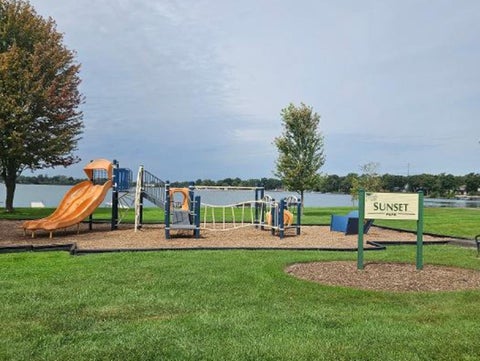Tiny photo for 33147 N Lake Shore Drive, Grayslake, IL 60030 (MLS # 12791547)