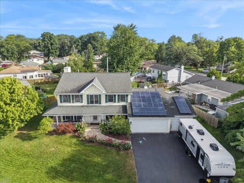Tiny photo for 33147 N Lake Shore Drive, Grayslake, IL 60030 (MLS # 12791547)