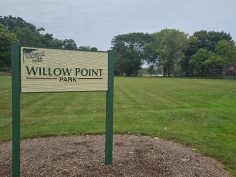 Tiny photo for 33147 N Lake Shore Drive, Grayslake, IL 60030 (MLS # 12791547)