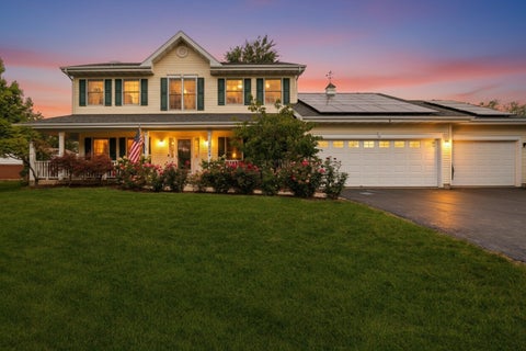 Photo of 33147 N Lake Shore Drive, Grayslake, IL 60030 (MLS # 12791547)
