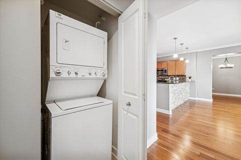 Tiny photo for 1905 S Wolf Road #607, Hillside, IL 60162 (MLS # 12545008)