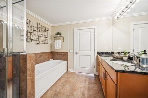 Tiny photo for 1905 S Wolf Road #607, Hillside, IL 60162 (MLS # 12545008)