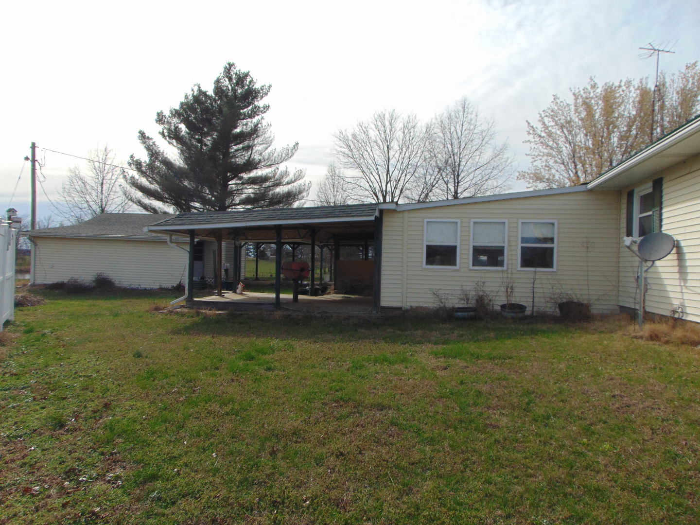 1100 Sharp Rock Road