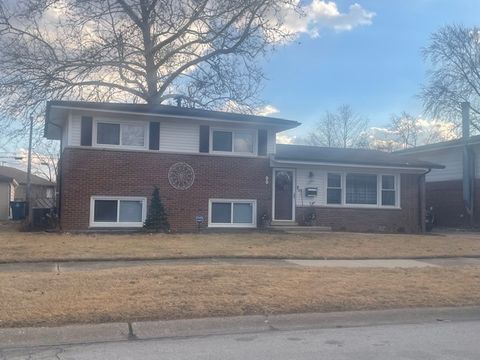Tiny photo for 90 Peyton Drive, Chicago Heights, IL 60411 (MLS # 12299148)