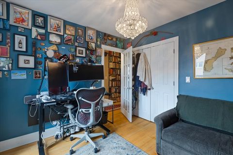Tiny photo for 714 W Melrose Street #4E, Chicago, IL 60657 (MLS # 12628012)