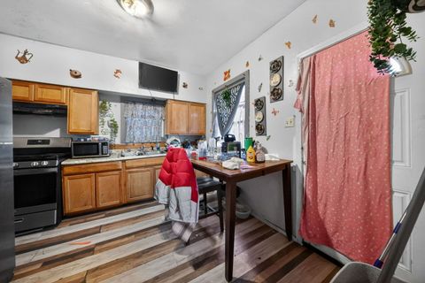 Tiny photo for 6721 S Honore Street, Chicago, IL 60636 (MLS # 12573717)