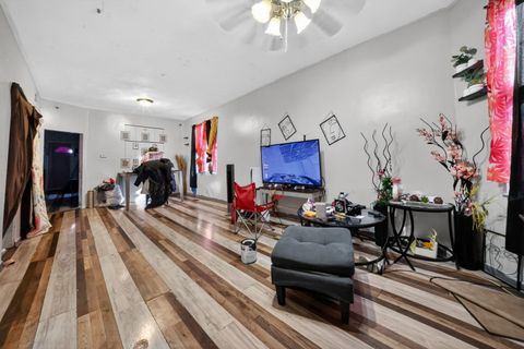 Tiny photo for 6721 S Honore Street, Chicago, IL 60636 (MLS # 12573717)
