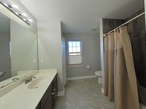 Tiny photo for 800 Boyce Road, Sugar Grove, IL 60554 (MLS # 12588569)