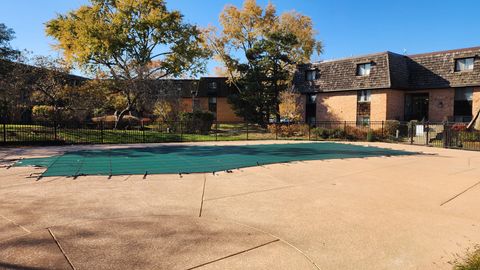 Tiny photo for 8 Oak Creek Drive #1803, Buffalo Grove, IL 60089 (MLS # 12517728)