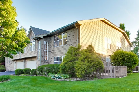 Tiny photo for 7957 Stewart Drive, Darien, IL 60561 (MLS # 12676303)