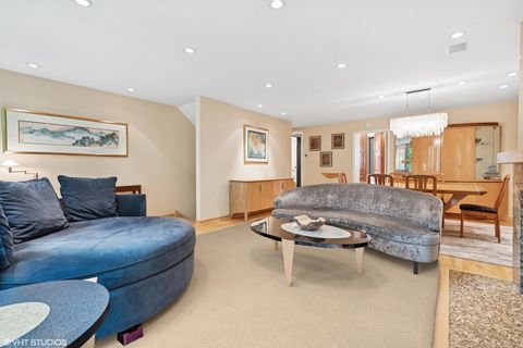 Tiny photo for 1318 N SUTTON Place, Chicago, IL 60610 (MLS # 12481315)