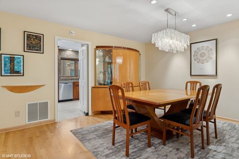 Tiny photo for 1318 N SUTTON Place, Chicago, IL 60610 (MLS # 12481315)