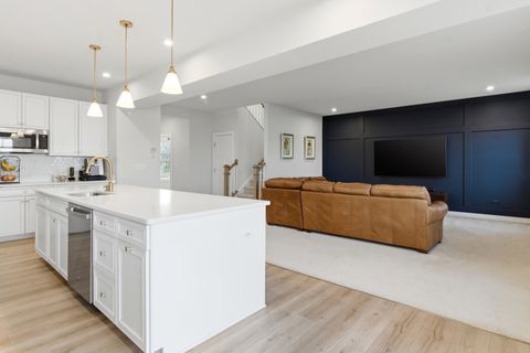 Tiny photo for 306 Atkinson Drive, Sugar Grove, IL 60554 (MLS # 12578858)