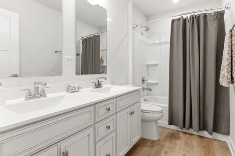 Tiny photo for 306 Atkinson Drive, Sugar Grove, IL 60554 (MLS # 12578858)