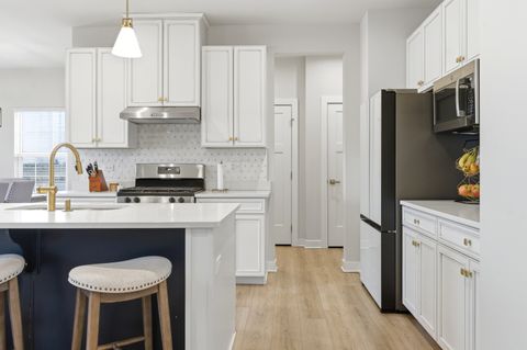 Tiny photo for 306 Atkinson Drive, Sugar Grove, IL 60554 (MLS # 12578858)