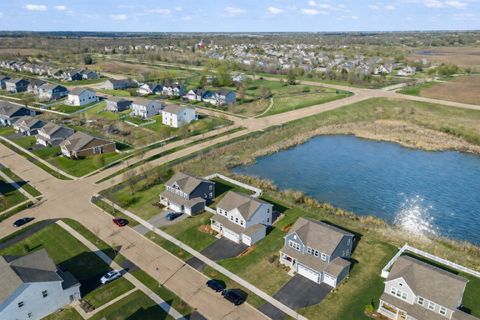 Tiny photo for 306 Atkinson Drive, Sugar Grove, IL 60554 (MLS # 12578858)