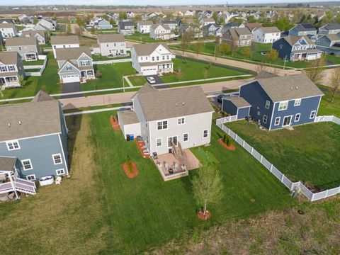 Tiny photo for 306 Atkinson Drive, Sugar Grove, IL 60554 (MLS # 12578858)