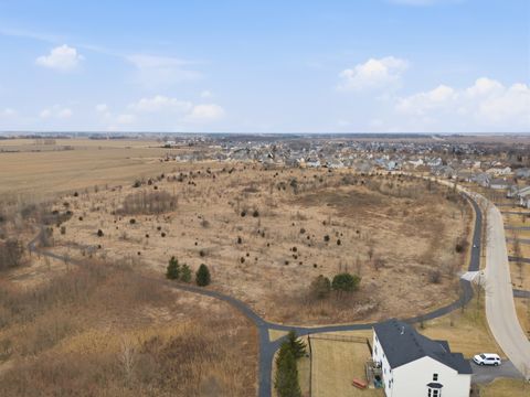 Tiny photo for 306 Atkinson Drive, Sugar Grove, IL 60554 (MLS # 12578858)