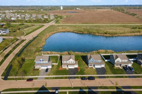 Tiny photo for 306 Atkinson Drive, Sugar Grove, IL 60554 (MLS # 12578858)