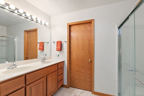 Tiny photo for 17 Garden Crescent Court #17, Elgin, IL 60123 (MLS # 12712062)