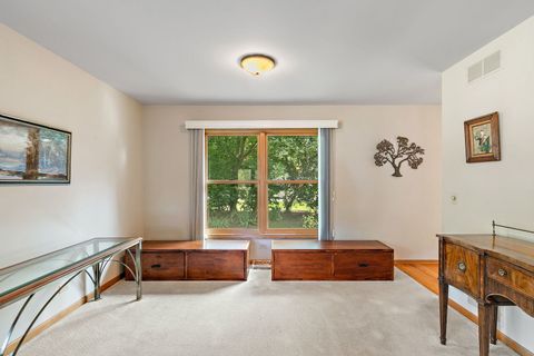Tiny photo for 17 Garden Crescent Court #17, Elgin, IL 60123 (MLS # 12712062)