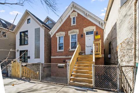 2118 N HOYNE Avenue G Chicago IL 60647