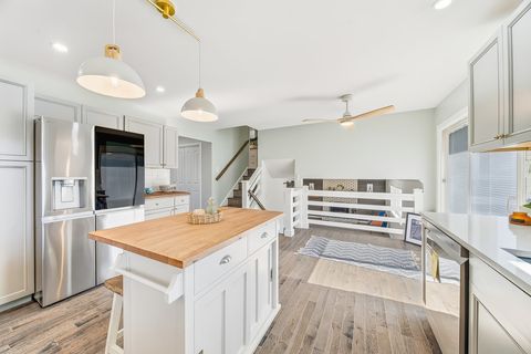 Tiny photo for 6923 154th Place, Oak Forest, IL 60452 (MLS # 12329456)