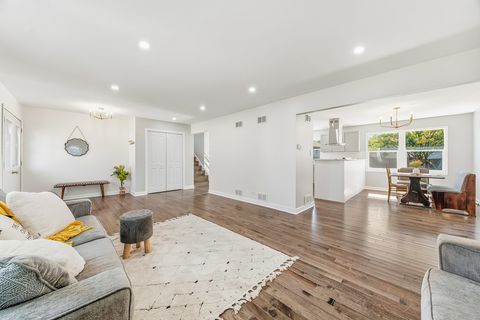 Tiny photo for 6923 154th Place, Oak Forest, IL 60452 (MLS # 12329456)