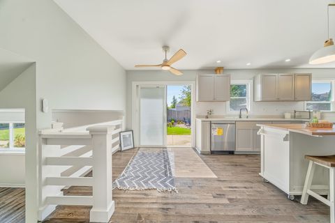 Tiny photo for 6923 154th Place, Oak Forest, IL 60452 (MLS # 12329456)