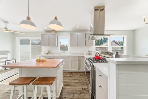 Tiny photo for 6923 154th Place, Oak Forest, IL 60452 (MLS # 12329456)