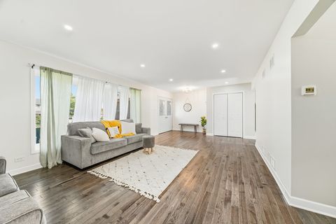 Tiny photo for 6923 154th Place, Oak Forest, IL 60452 (MLS # 12329456)