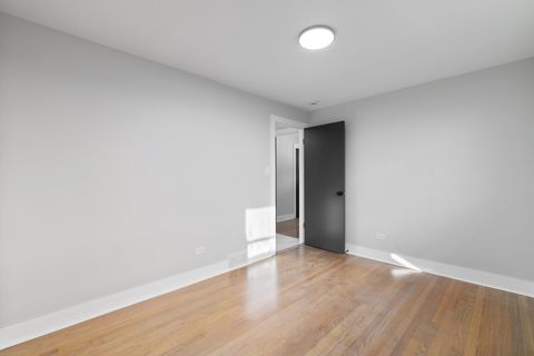 Tiny photo for 2964 W Columbus Avenue, Chicago, IL 60652 (MLS # 12574065)