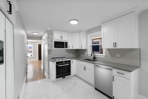 Tiny photo for 2964 W Columbus Avenue, Chicago, IL 60652 (MLS # 12574065)