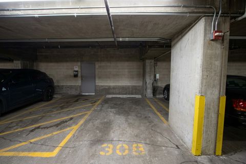 Tiny photo for 100 E 14th Street #1808, Chicago, IL 60605 (MLS # 12673109)