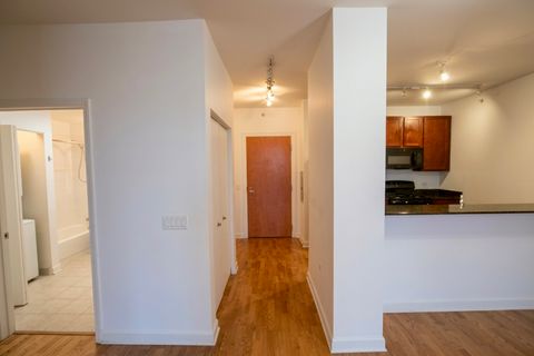 Tiny photo for 100 E 14th Street #1808, Chicago, IL 60605 (MLS # 12673109)