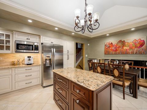 Tiny photo for 9716 S Kingsbury Court, Palos Hills, IL 60465 (MLS # 12601190)