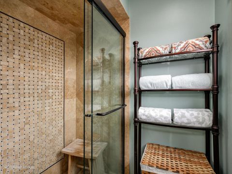 Tiny photo for 9716 S Kingsbury Court, Palos Hills, IL 60465 (MLS # 12601190)