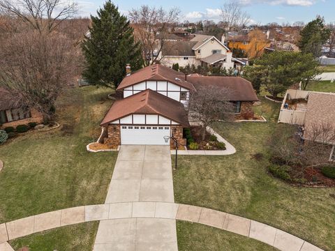 Tiny photo for 9716 S Kingsbury Court, Palos Hills, IL 60465 (MLS # 12601190)