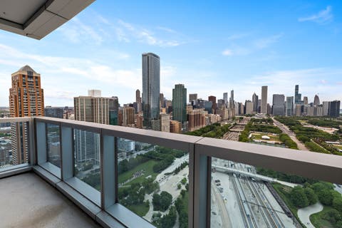 Tiny photo for 1211 S Prairie Avenue #3205, Chicago, IL 60605 (MLS # 12701392)