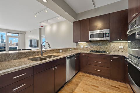 Tiny photo for 1211 S Prairie Avenue #3205, Chicago, IL 60605 (MLS # 12701392)