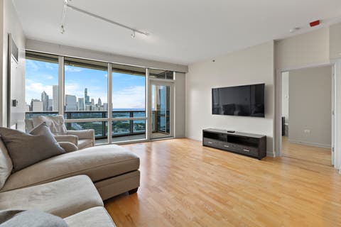 Tiny photo for 1211 S Prairie Avenue #3205, Chicago, IL 60605 (MLS # 12701392)